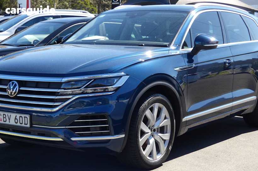 Blue 2022 Volkswagen Touareg Wagon 210Tdi Elegance