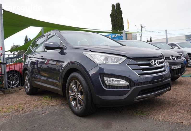 Grey 2012 Hyundai Santa FE SUV ACTIVE 4X4
