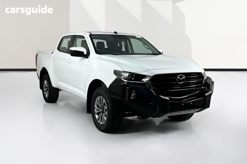 White 2023 Mazda BT-50 Dual Cab Pick-up Xt (4X4)