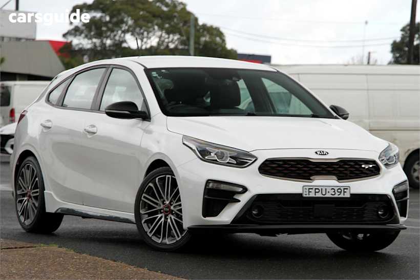 White 2019 Kia Cerato Hatch GT F