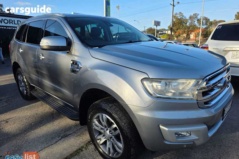 2015 Ford Everest SUV