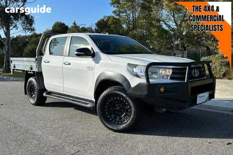White 2017 Toyota Hilux Ute Tray SR 4X4