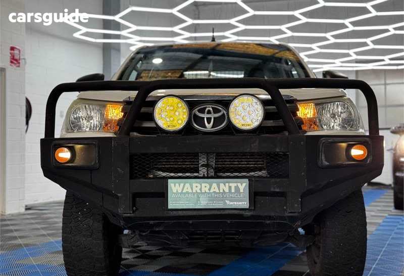 2016 Toyota Hilux Dual Cab Chassis Sr (4X4)