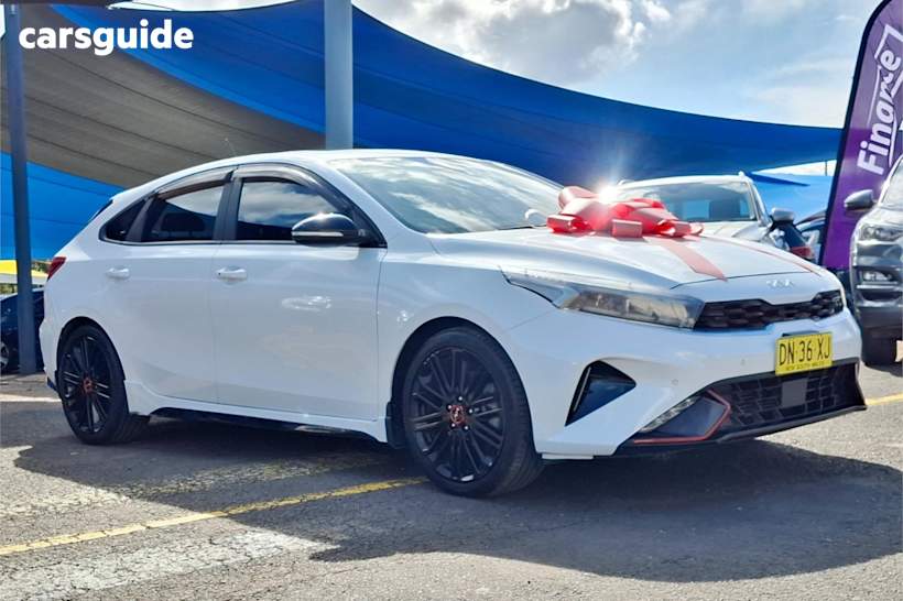 White 2022 Kia Cerato Hatch GT F