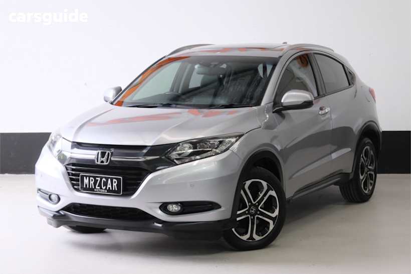 Silver 2018 Honda HR-V SUV VTI-L F