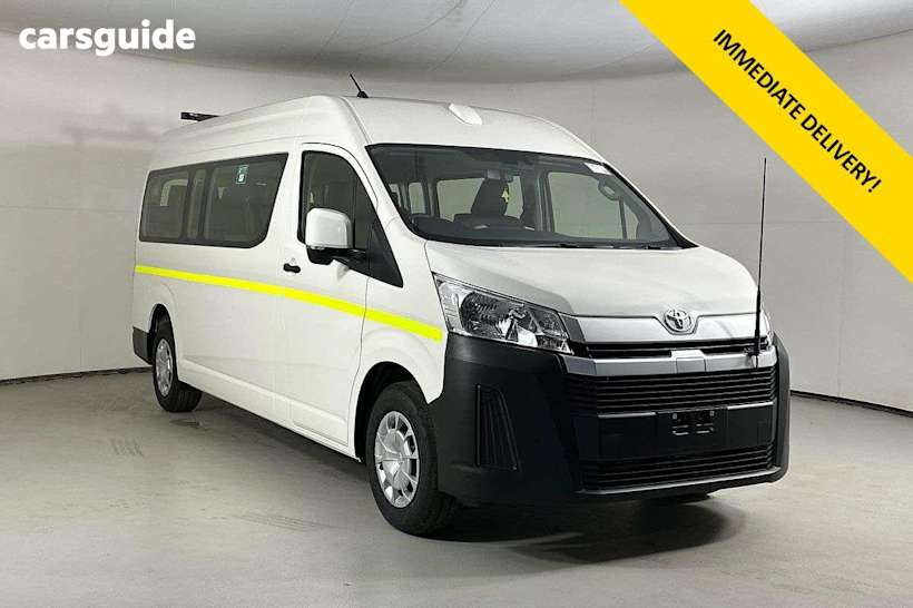 White 2025 Toyota HiAce Bus Slwb Commuter (12 Seats)