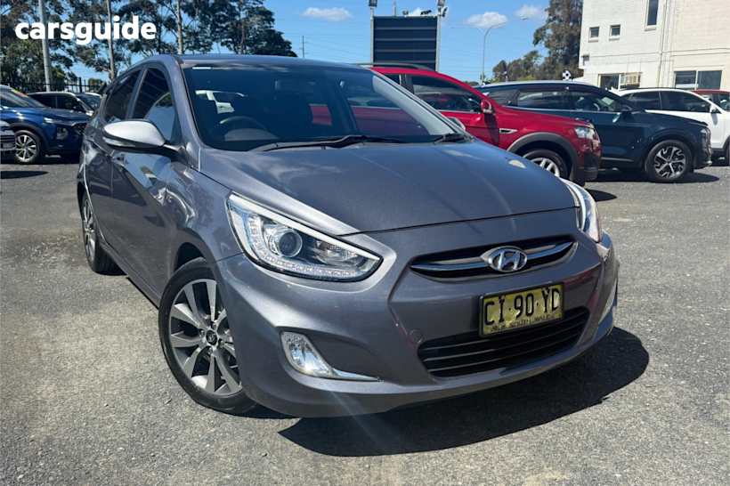Silver 2016 Hyundai Accent Hatchback Sr