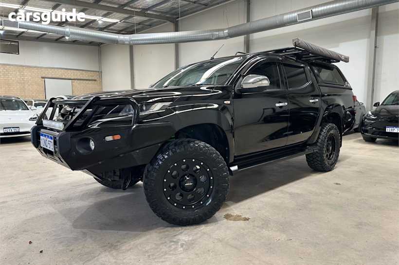 Black 2020 Mitsubishi Triton Ute Tray GLX-R 4X4
