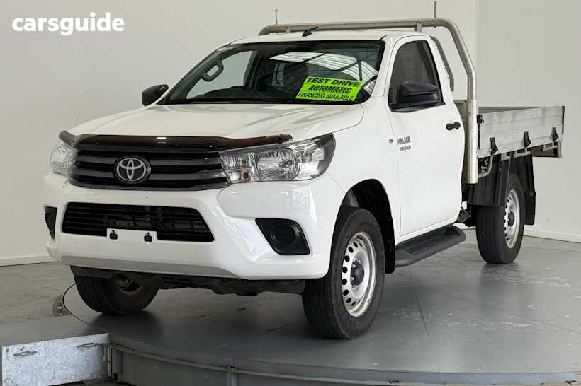 White 2019 Toyota Hilux Ute Tray SR 4X4