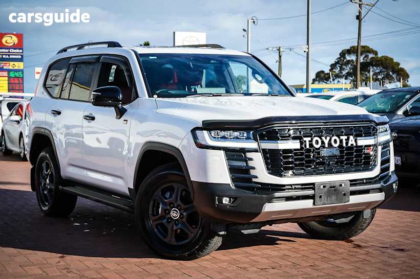 White 2025 Toyota Landcruiser Wagon Lc300 Gr-S (4X4)