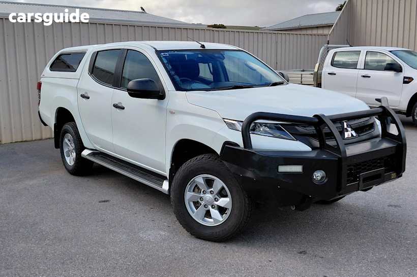 White 2020 Mitsubishi Triton Ute Tray GLX+ 4X4