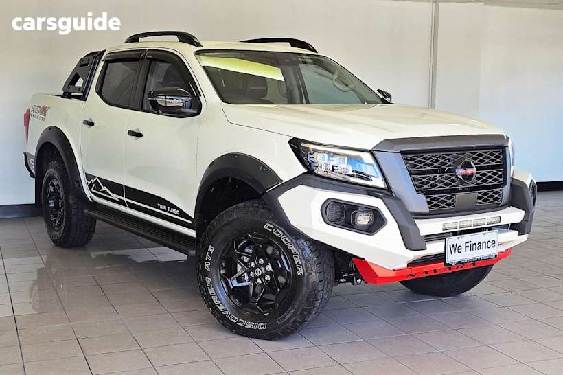 White 2023 Nissan Navara Ute Tray PRO-4X WARRIOR 4X4