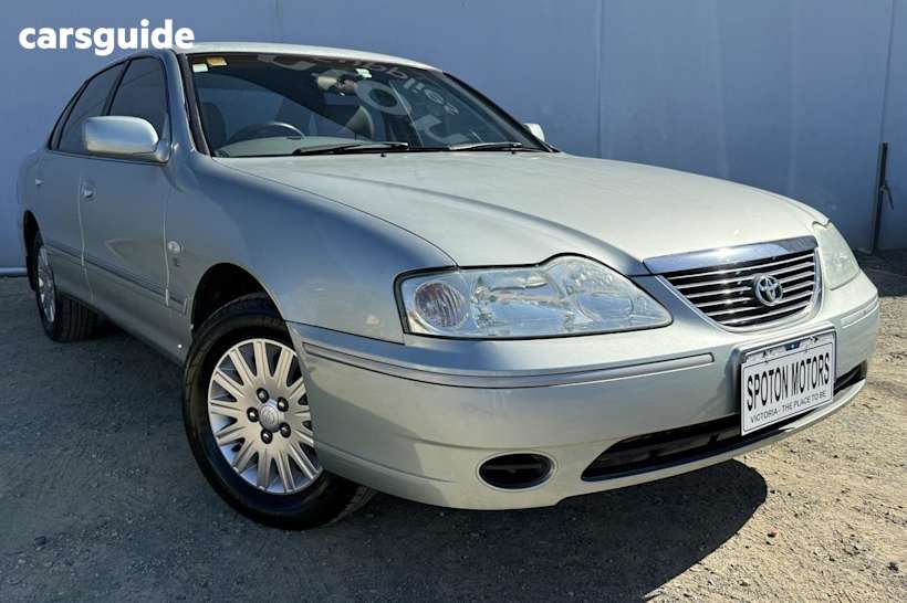 Green 2003 Toyota Avalon Sedan GXI F