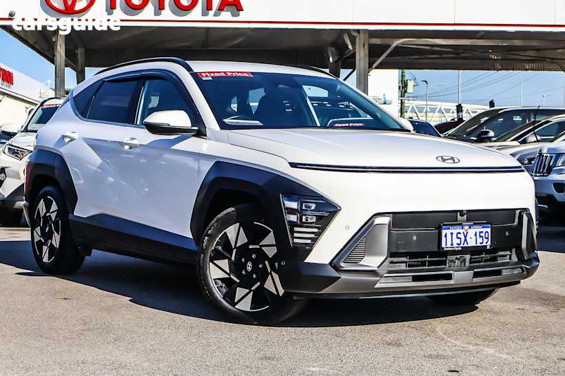 White 2024 Hyundai Kona Wagon Hybrid Premium