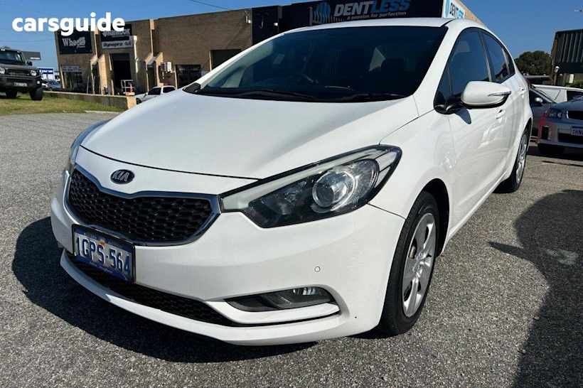 White 2015 Kia Cerato Sedan S F