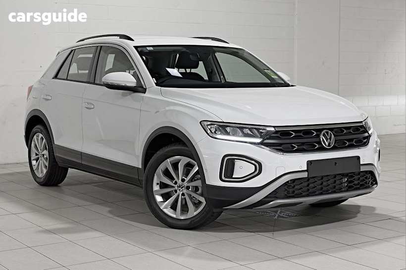 White 2025 Volkswagen T-ROC SUV CITYLIFE F