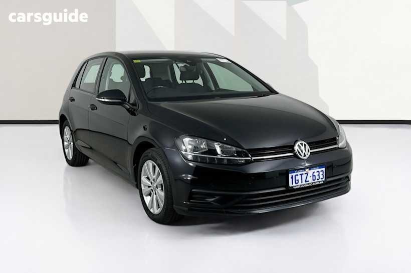 Black 2019 Volkswagen Golf Hatchback 110 Tsi Trendline