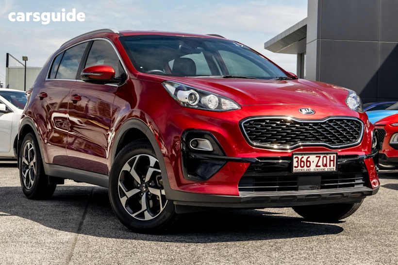Red 2018 Kia Sportage SUV SI 4X4