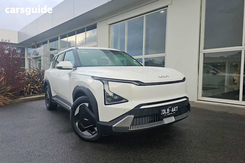 White 2024 Kia EV5 Wagon Air 2Wd Lr