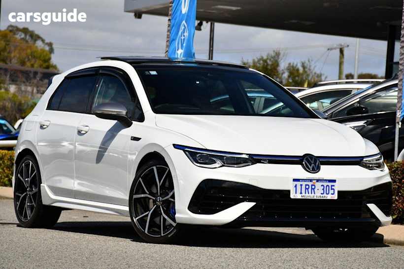 White 2024 Volkswagen Golf Hatch R 4WD