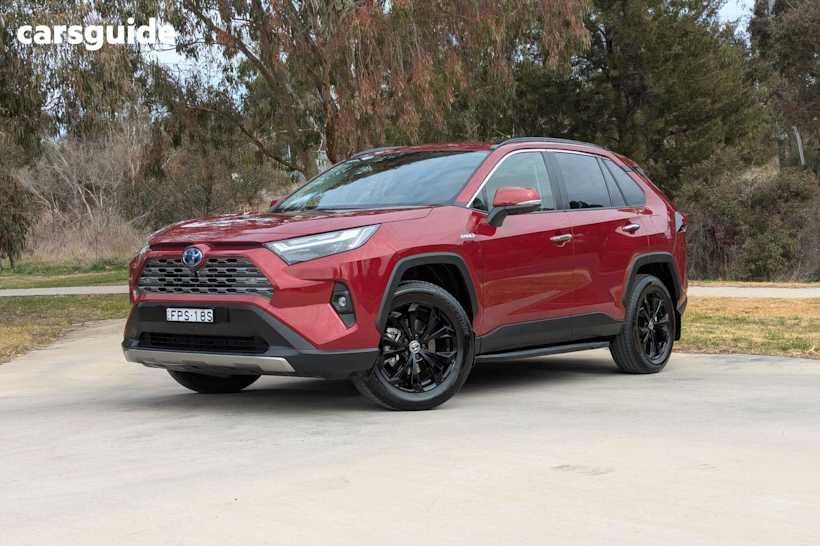 Red 2022 Toyota RAV4 SUV CRUISER 4X4