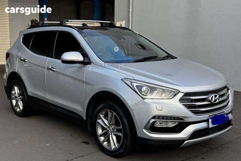 Silver 2016 Hyundai Santa FE SUV HIGHLANDER 4X4