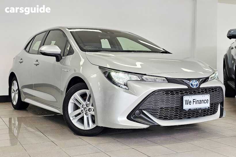 Silver 2019 Toyota Corolla Hatch ASCENT SPORT HYBRID F