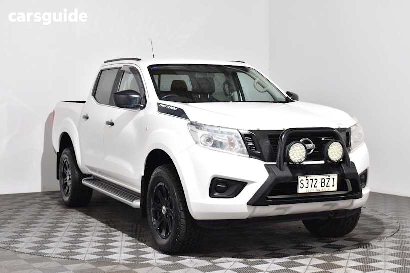 White 2018 Nissan Navara Ute Tray SILVERLINE 4X4