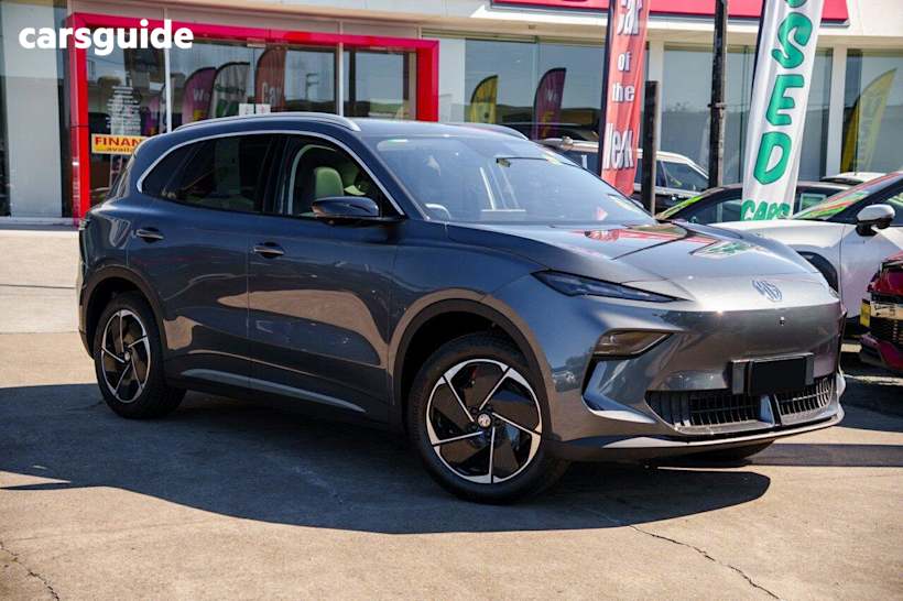 Grey 2025 MG MGS5 EV Wagon Essence 49