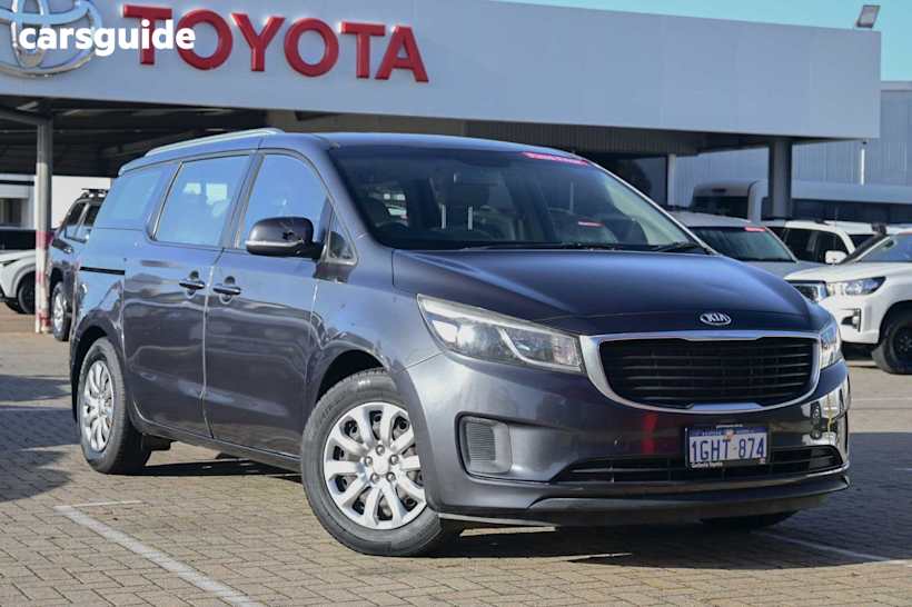Grey 2017 Kia Carnival Wagon S
