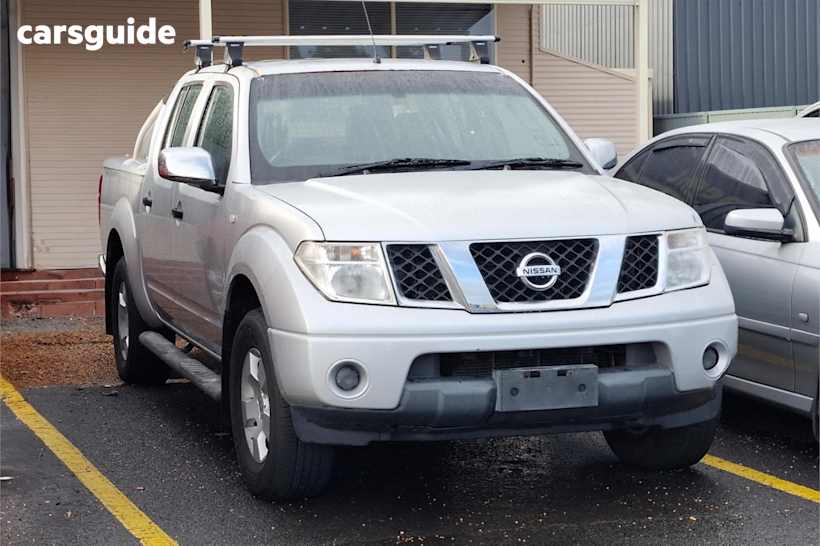 Silver 2007 Nissan Navara Dual Cab Pick-up St-X (4X4)