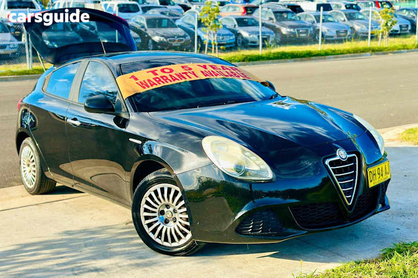 Black 2013 Alfa Romeo Giulietta Hatchback 1.4