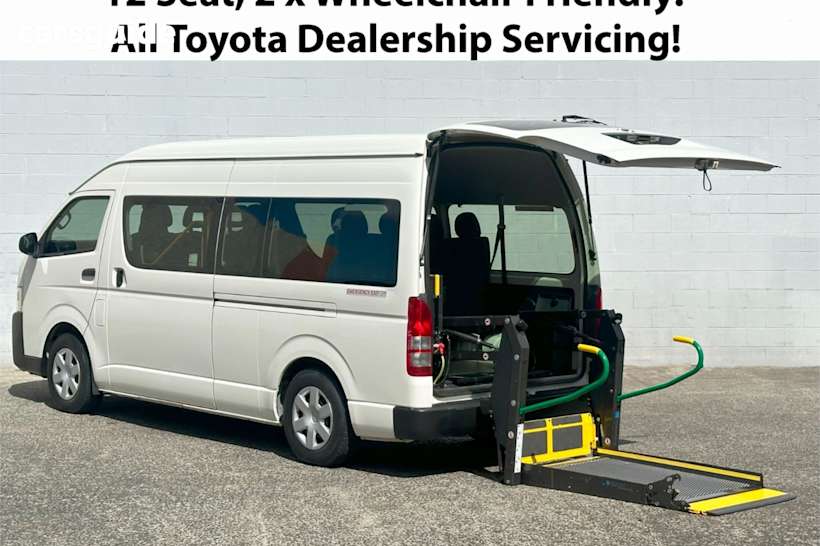 White 2015 Toyota HiAce OtherCar COMMUTER R
