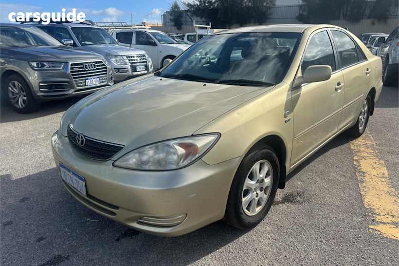 Gold 2003 Toyota Camry Sedan Ateva