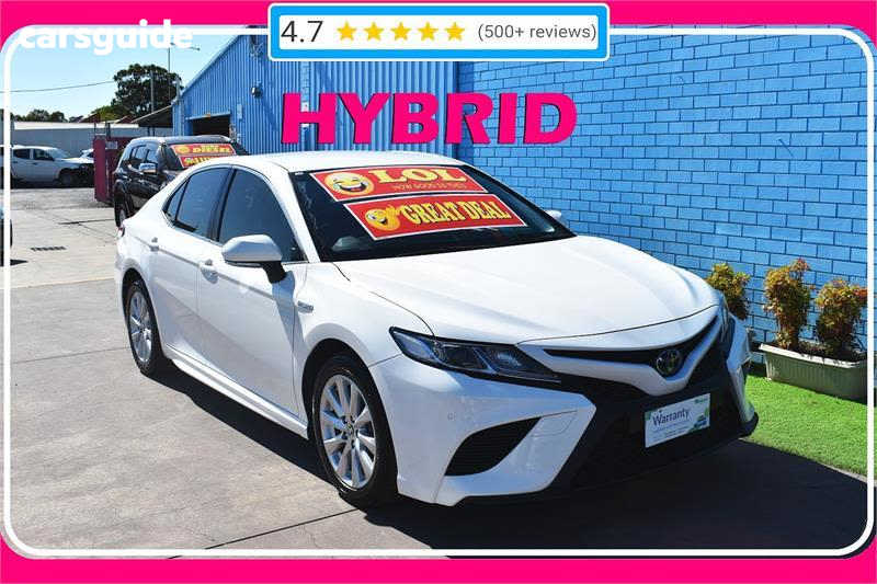 White 2020 Toyota Camry Sedan Ascent Sport (Hybrid)