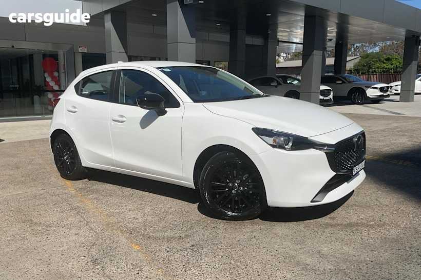 White 2025 Mazda Mazda2 Hatchback G15 Evolve