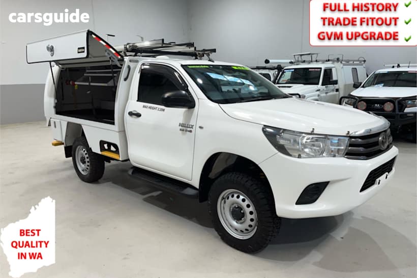 White 2019 Toyota Hilux Ute Tray SR 4X4