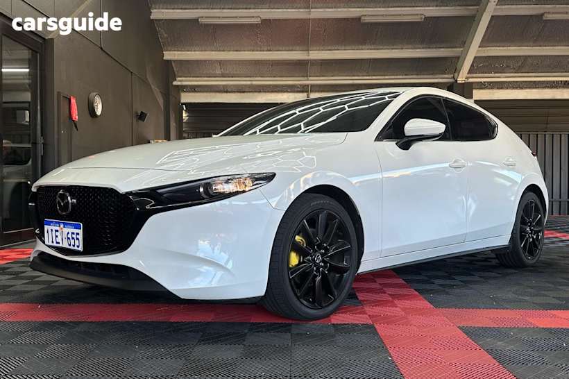 White 2022 Mazda Mazda3 Hatch G25 GT F