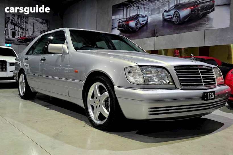 Silver 1994 Mercedes-Benz S-Class Sedan S320 R