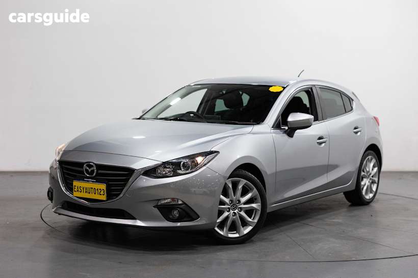 Silver 2014 Mazda 3 Hatchback Sp25