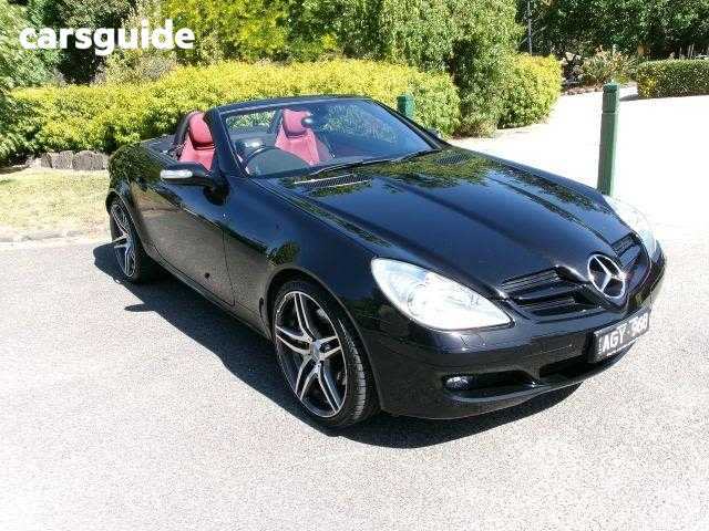 Black 2005 Mercedes-Benz SLK-Class Sedan SLK350 R
