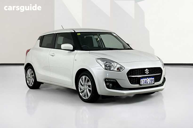 White 2023 Suzuki Swift Hatchback Gl Navi