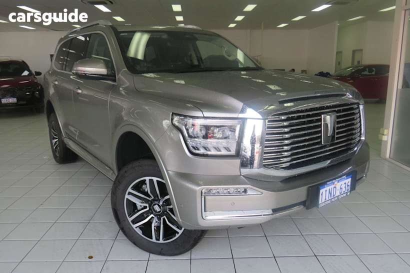 Silver 2025 GWM Tank 500 SUV ULTRA HYBRID 4WD