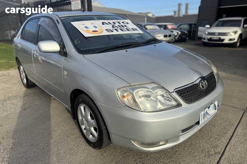 Silver 2002 Toyota Corolla Sedan Ultima