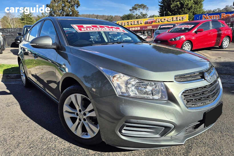 Silver 2015 Holden Cruze Sedan EQUIPE F