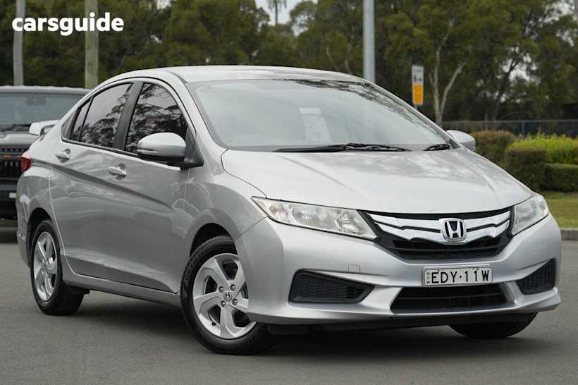 Silver 2015 Honda City Sedan LIMITED EDITION F