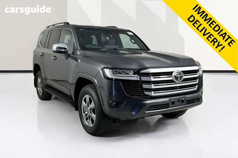 Grey 2024 Toyota Landcruiser Wagon Lc300 Sahara (4X4)