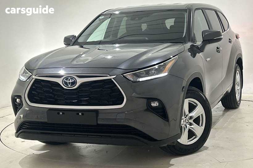 Grey 2023 Toyota Kluger SUV GX 4X4