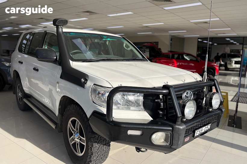 White 2016 Toyota Landcruiser SUV GX 4X4