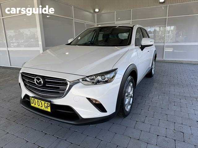 White 2023 Mazda CX-3 SUV MAXX SPORT